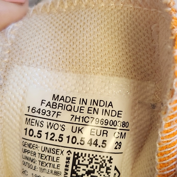 Mens converse. - Picture 2 of 4